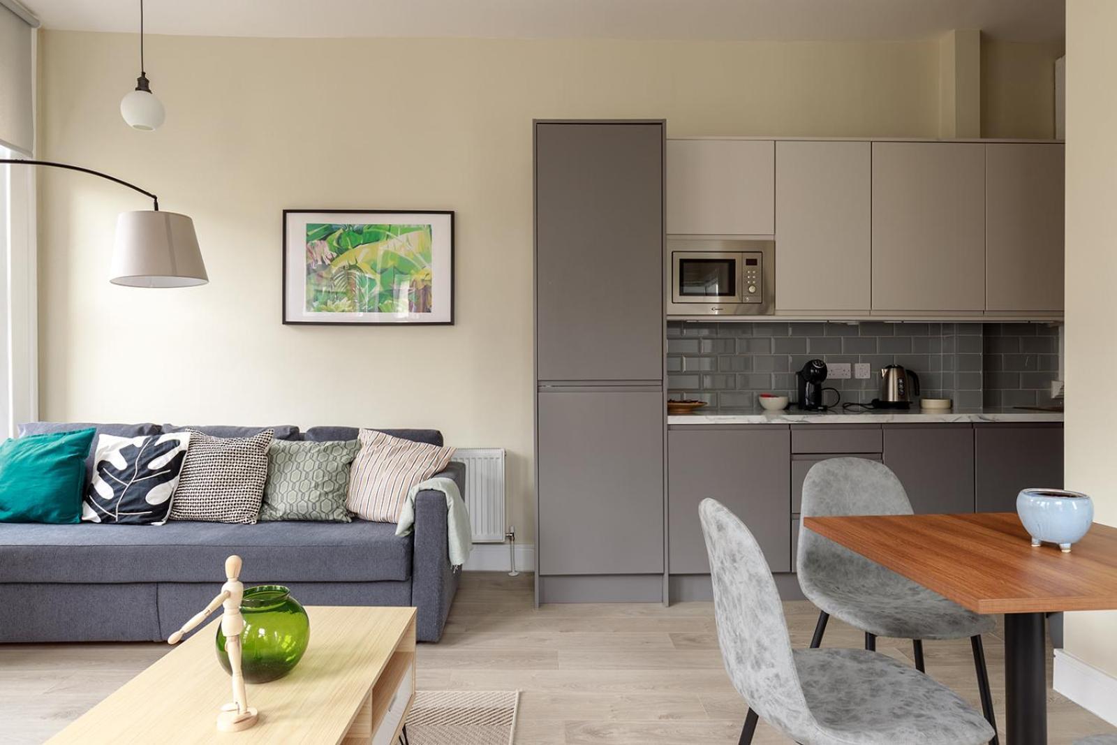 Dublin Castle Suites Екстериор снимка