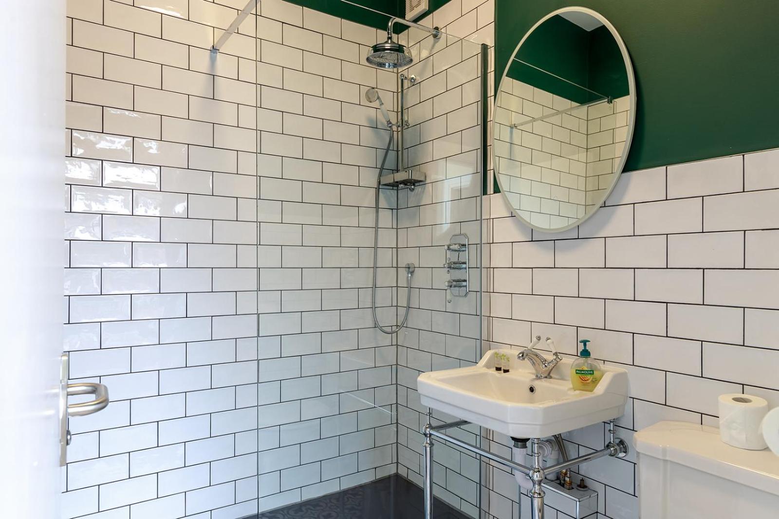 Dublin Castle Suites Екстериор снимка
