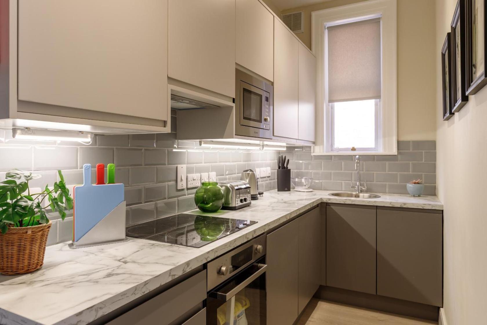 Dublin Castle Suites Екстериор снимка