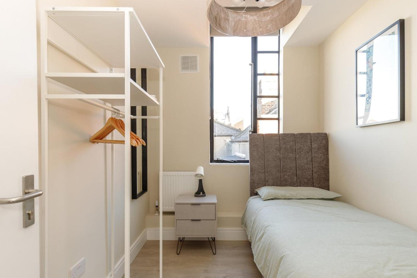 Dublin Castle Suites Екстериор снимка